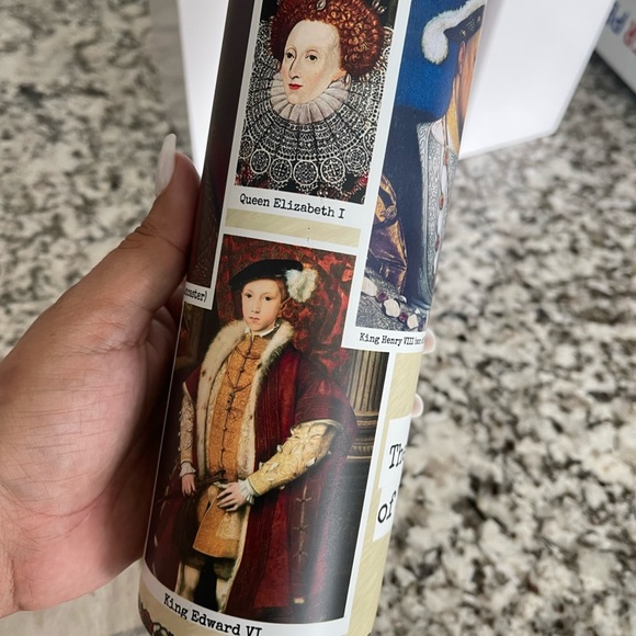 Tudor King Henry Queen Elizabeth Tumbler - Picture 4 of 4